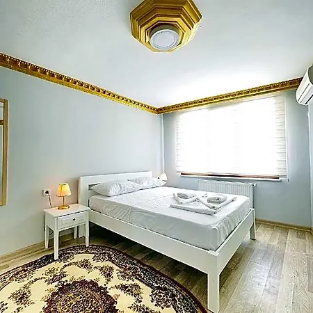 Hotel Stylish Old *
